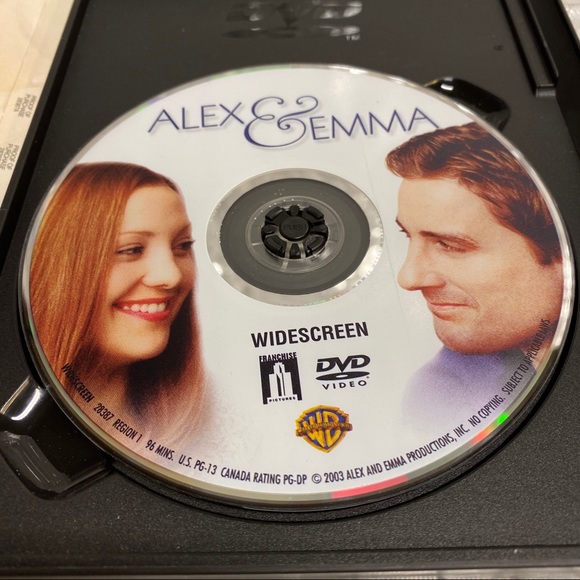 Alex & Emma - Picture 5 of 6